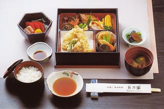 懐石料理　梅